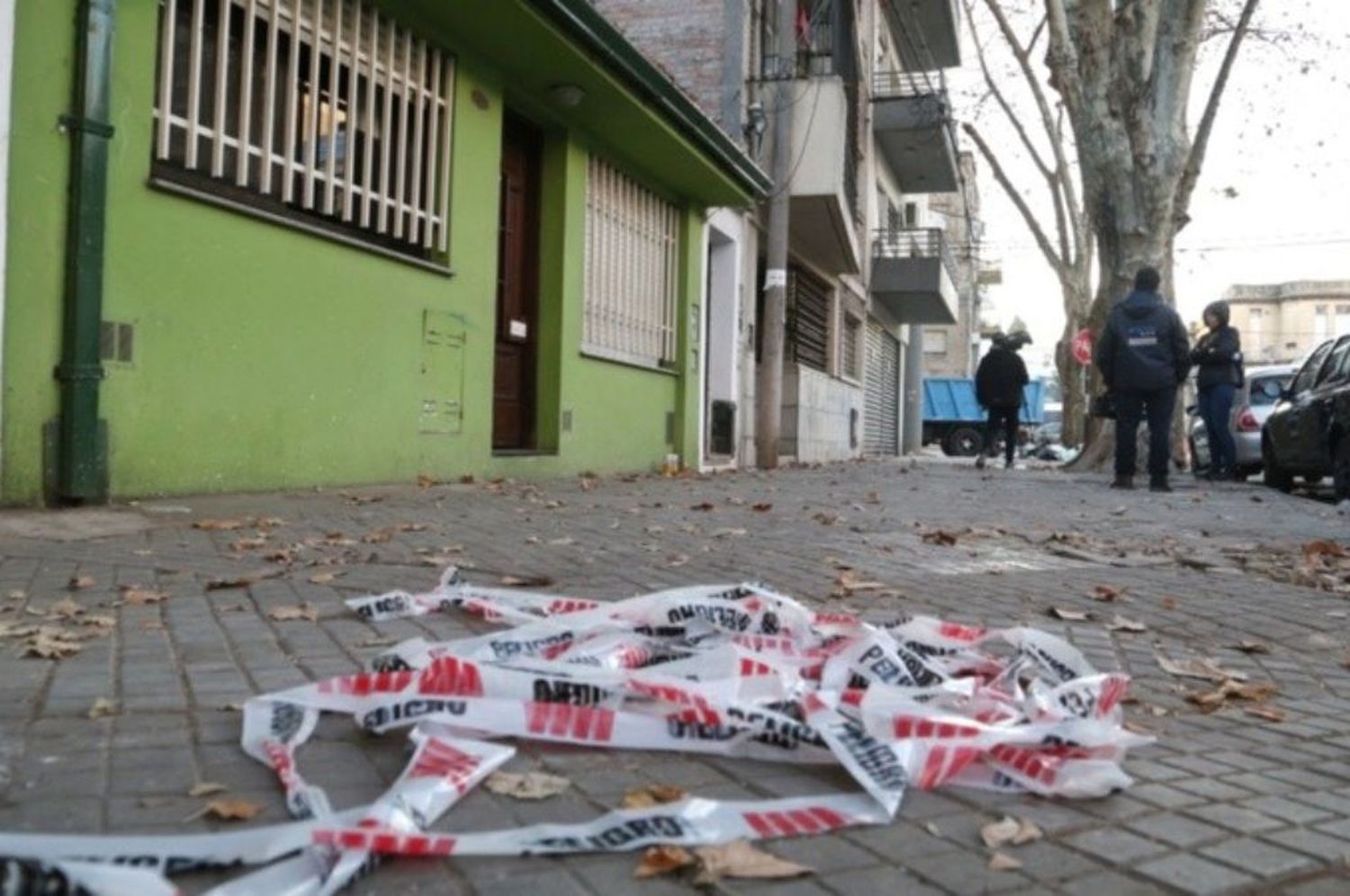 Nuevo homicidio en Rosario: un delincuente quiso entrar a su casa y lo mató