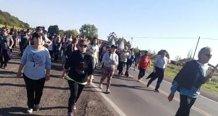 Peregrinos sampedrinos partieron rumbo a Luján