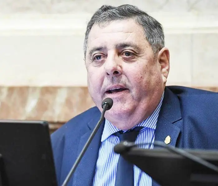 De Angeli: �SEl gobierno aprieta a los productores a través  del Banco Central⬝