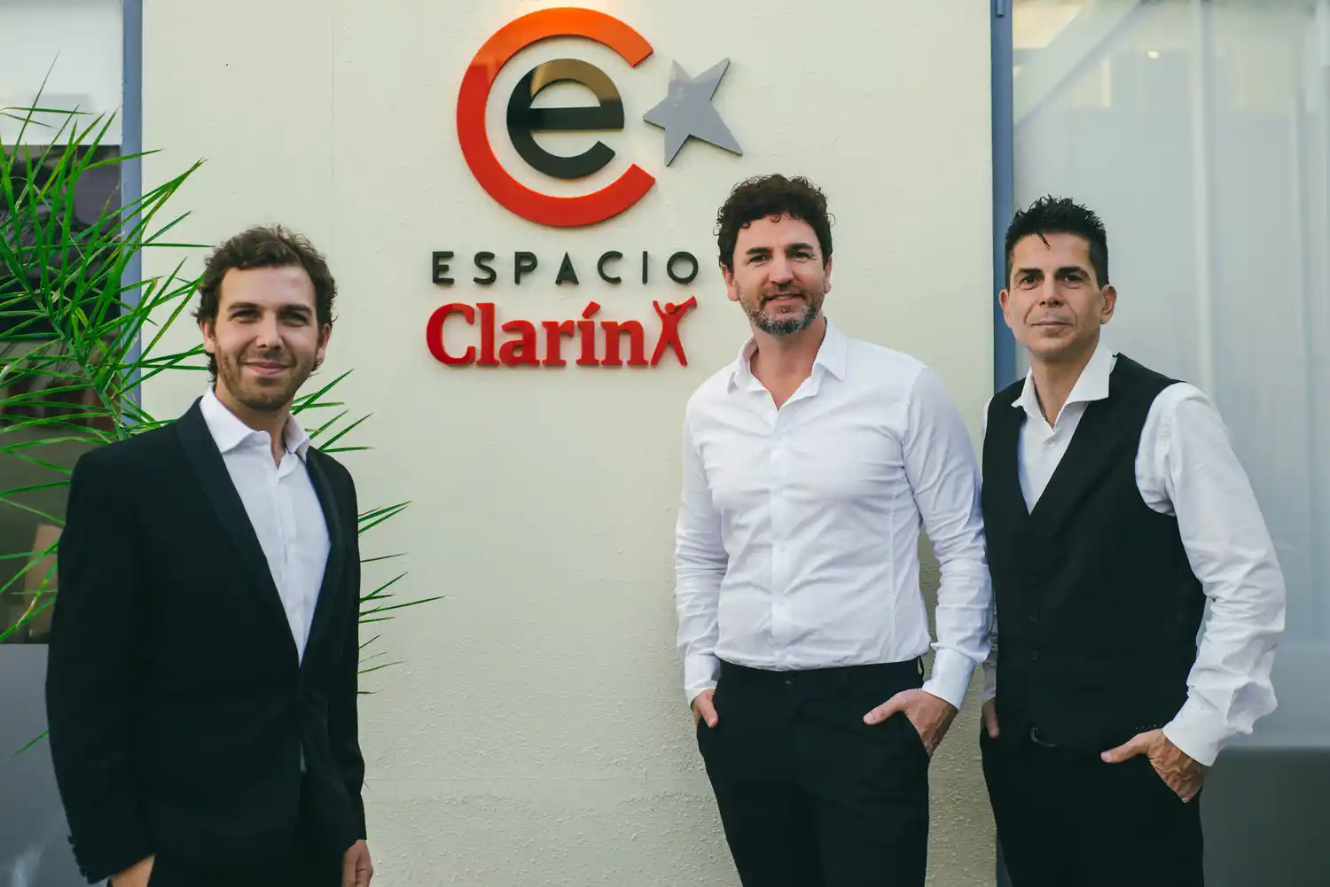 Héroe, el primer grupo lírico pop de la Argentina