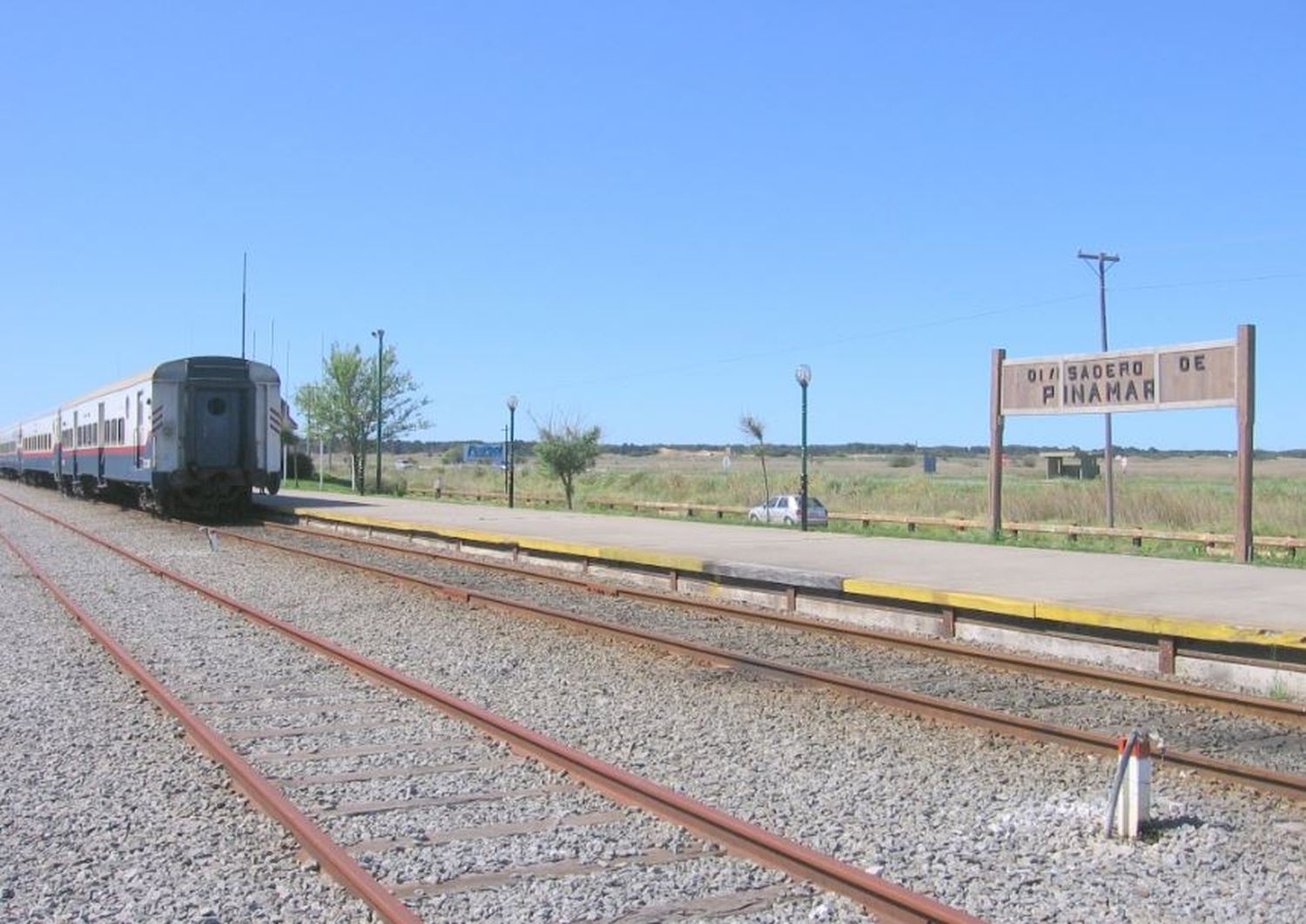 Vuelve el tren a Divisadero de Pinamar: Esperan para enero el primer servicio