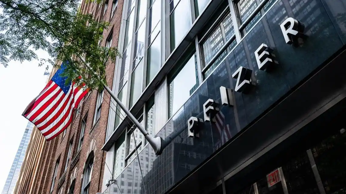 Estados Unidos: aprueban la vacuna de Pfizer