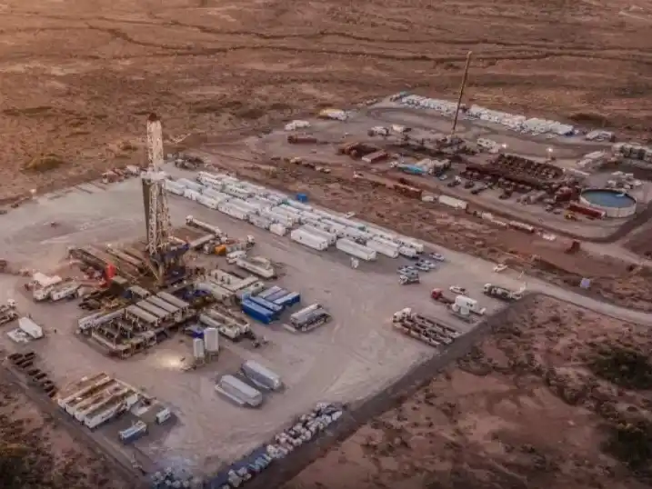 Loma Campana superó por primera vez los 100.000 barriles diarios.