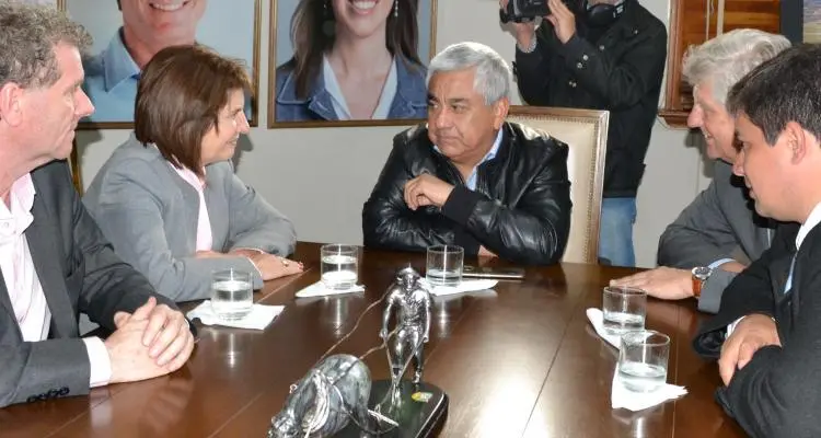Patricia Bullrich se reunió con el intendente y prometió el arribo de Policía Federal a San Pedro