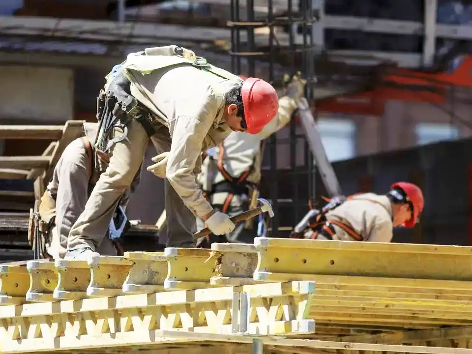 El costo de la construcción subió 1,6% en octubre. Se desaceleró respecto de septiembre (3,2%)