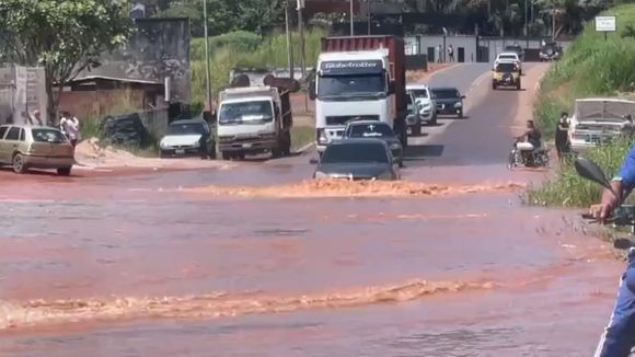 ¡MÁS DE 2 MIL FAMILIAS AFECTADAS! Lluvias causan estragos en La Gran Sabana (+VIDEOS)
