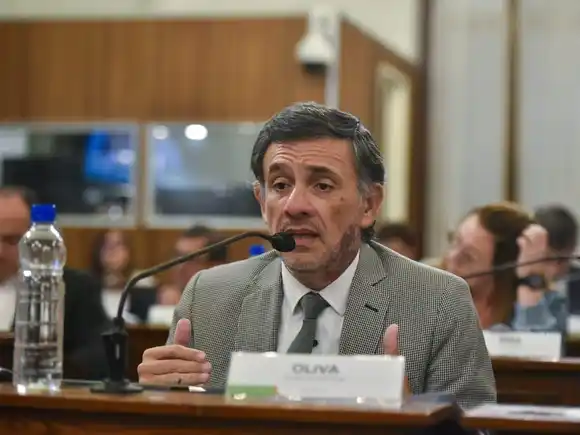 Oliva propone crear un Consejo Interuniversitario para volcar la experiencia de universidades a la sociedad entrerriana