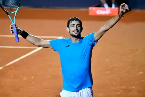 Roland Garros: Navone avanzó de ronda y Juan Manuel Cerúndolo quedó eliminado en París