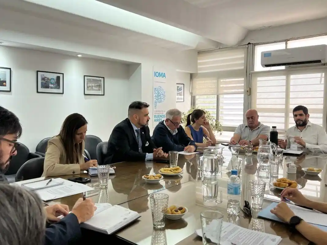 Comenzó a funcionar la mesa de trabajo para el abordaje de la situación de IOMA