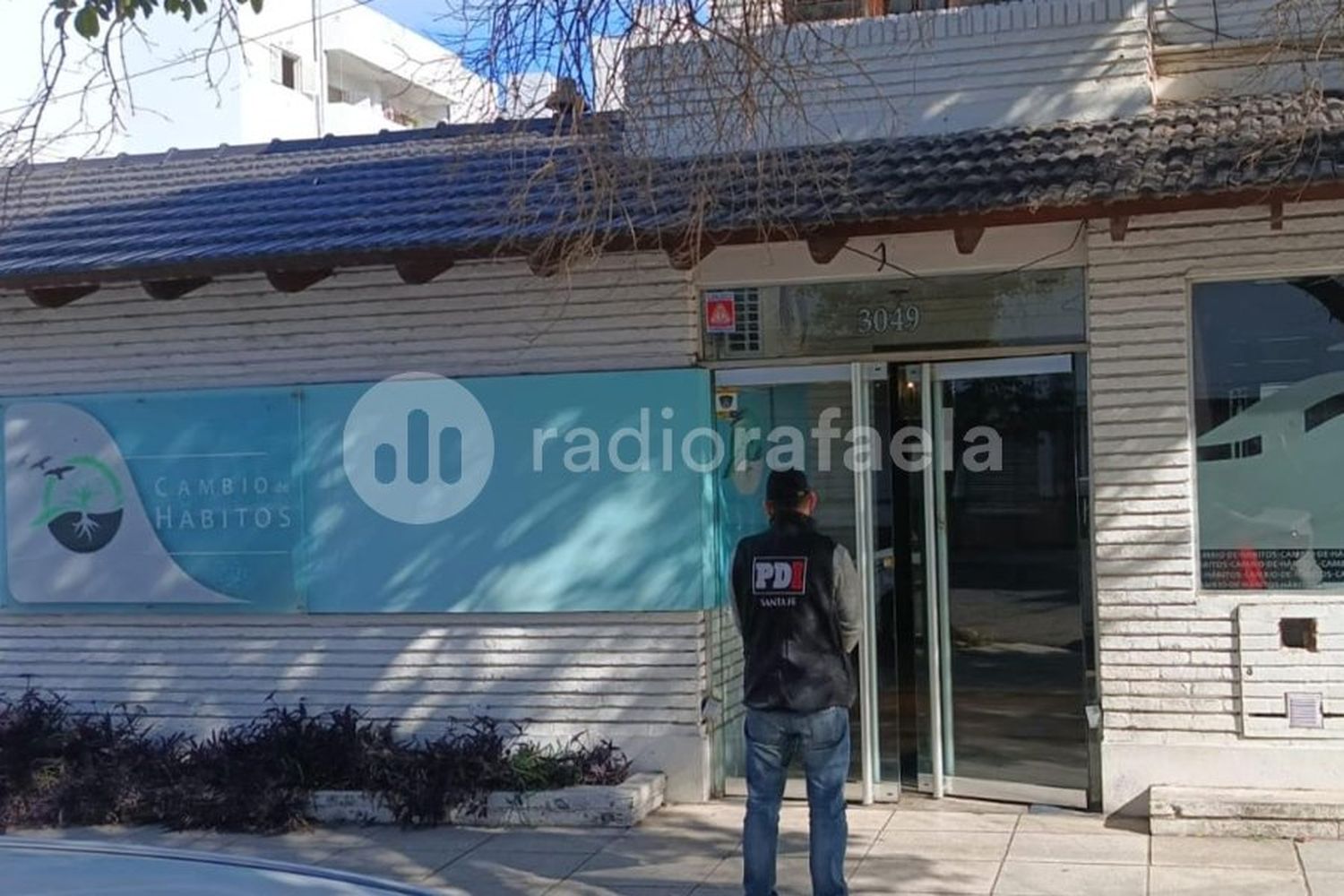 Detuvieron a un reconocido psicólogo en Santa Fe por falsificación de documento privado y estafa