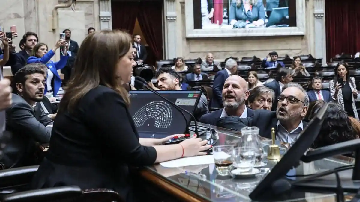 Juntos por el Cambio hizo caer la sesión de Diputados en la que se iba a votar la nacionalización de Humanidades