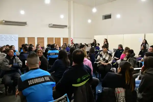 Se realizó una jornada abierta de capacitación sobre Ley Micaela en Chascomús