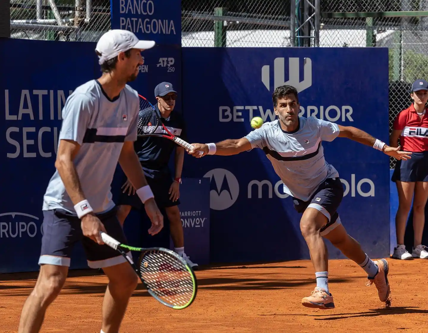 González escaló en el ranking de doble.