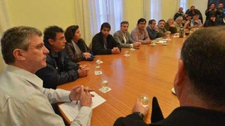 Alpesca: Empresa y Gobierno pagarán sueldos adeudados