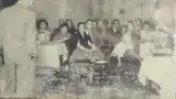 Debutó artísticamente en Tandil a finales de los años 50 ante cincuenta personas.