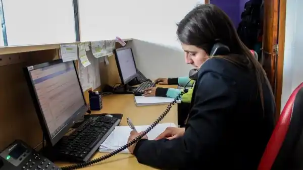 El servicio 147 centraliza la atención al vecino sobre servicios municipales
