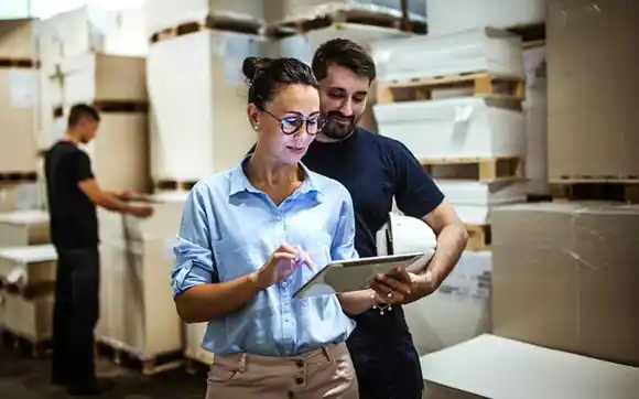 Más del 50% de los emprendedores proyecta aumentar sus inversiones en 2025