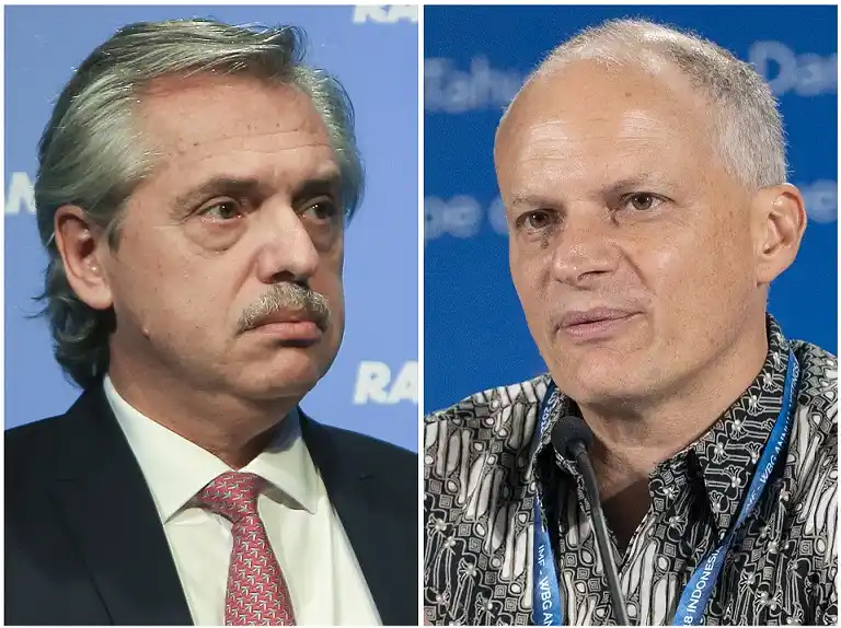 Alberto Fernández, con un alto directivo del FMI