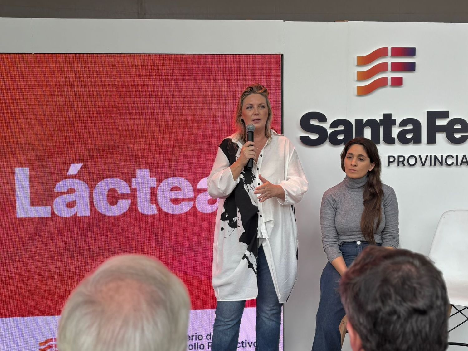 Provincia presentó en TodoLactea experiencias exitosas del programa Prosumidores