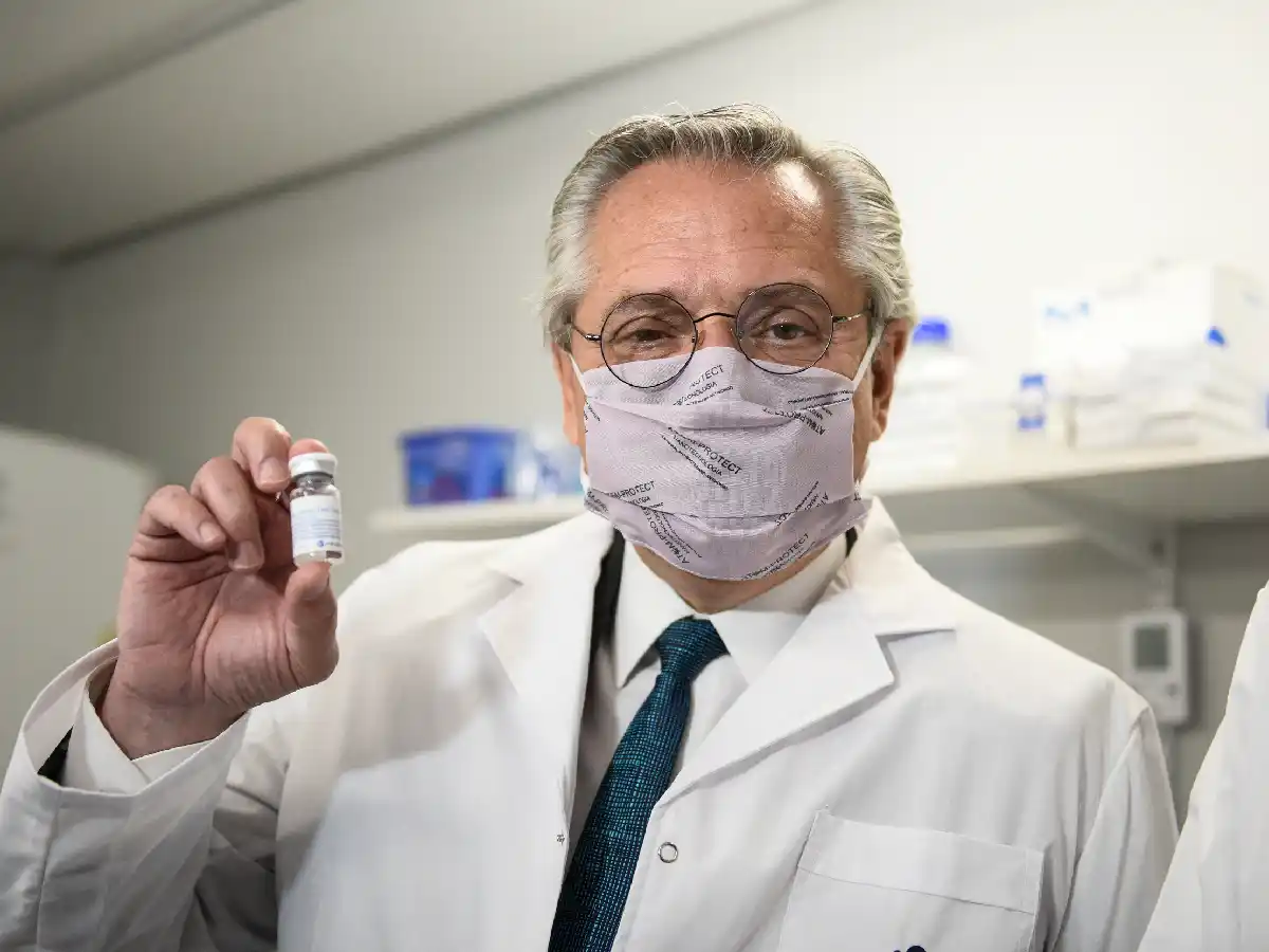 Qué es, cómo funciona y a quiénes beneficia el suero equino hiperinmune contra el coronavirus