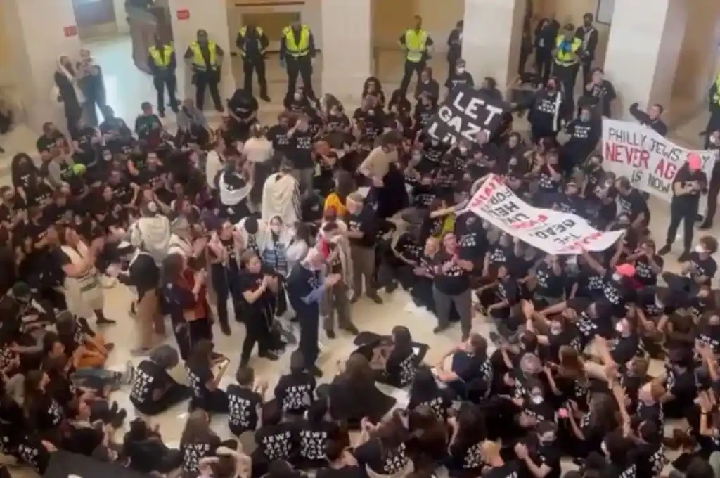 Una voz que también se quiere hacer oír