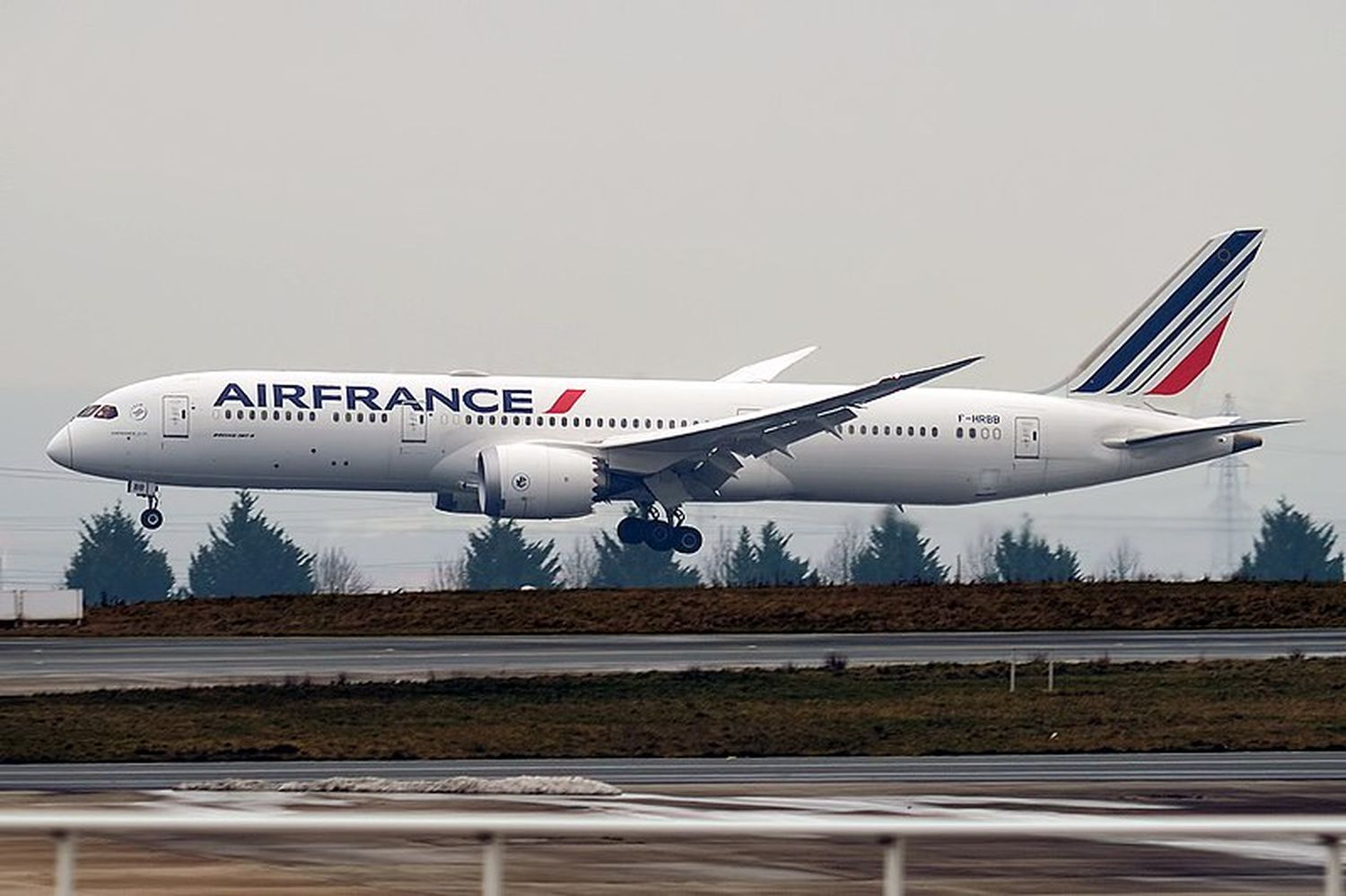 Air France aumentará frecuencias entre París y Buenos Aires