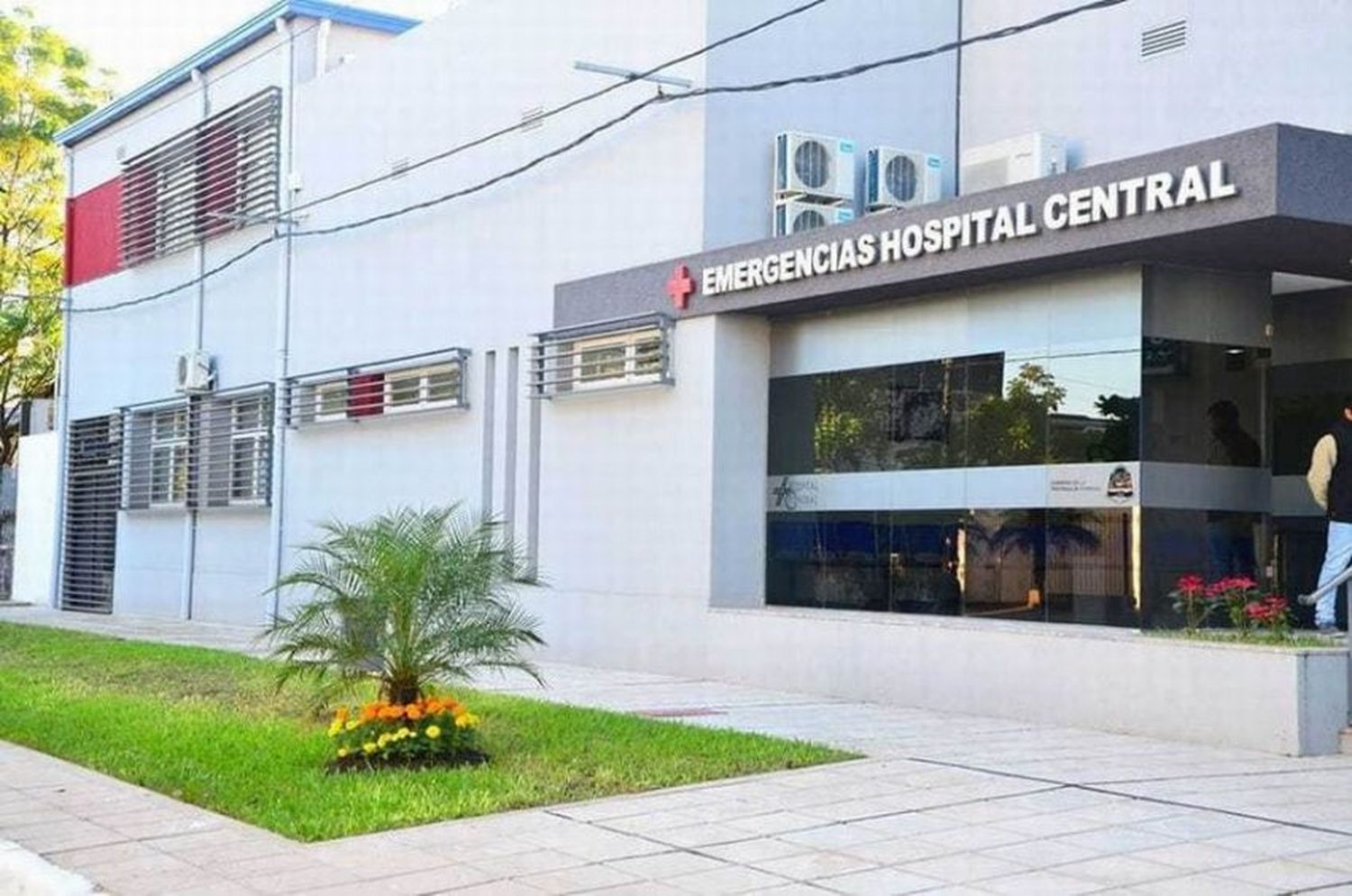 Grupos de riesgo podrán tramitar certificados en el Hospital Central