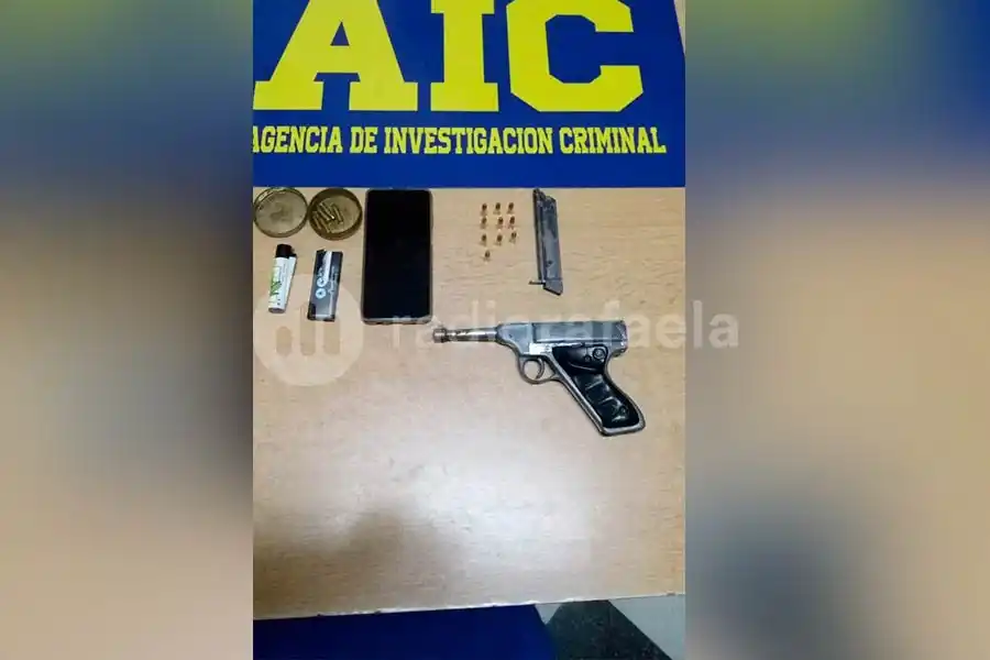 Iba armado en la vía pública: fue detenido en el norte de la ciudad