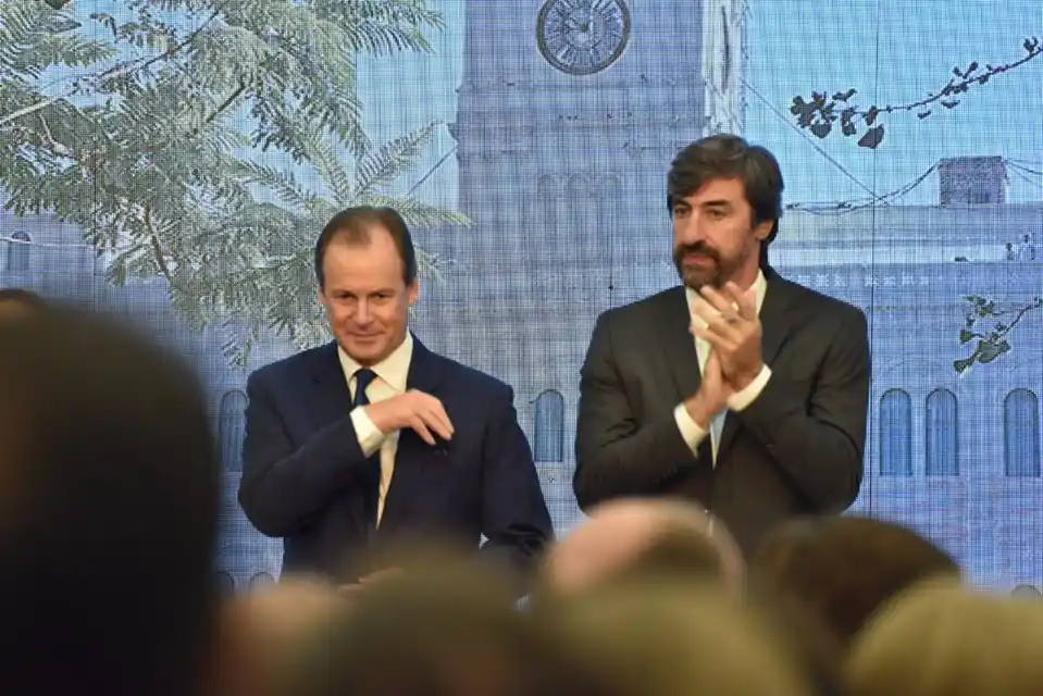 “Feroz fue el gobierno de Macri y el de sus socios radicales”, respondió Giano a la UCR