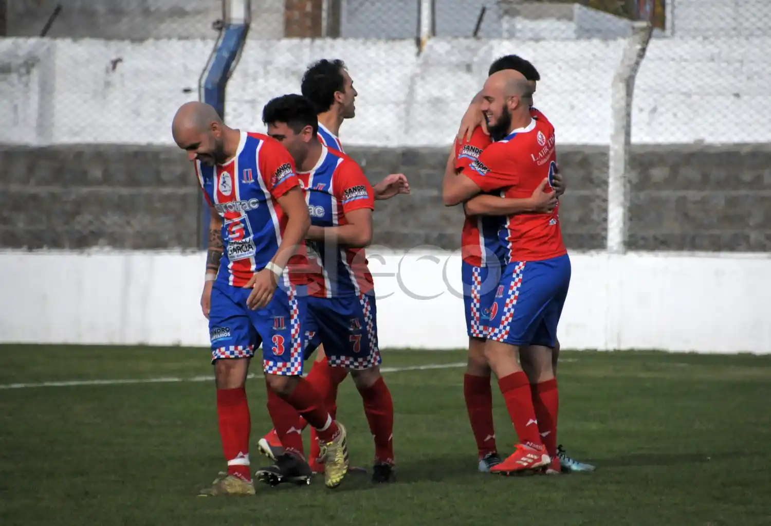 Ferro es el líder con mejor diferencia de goles.