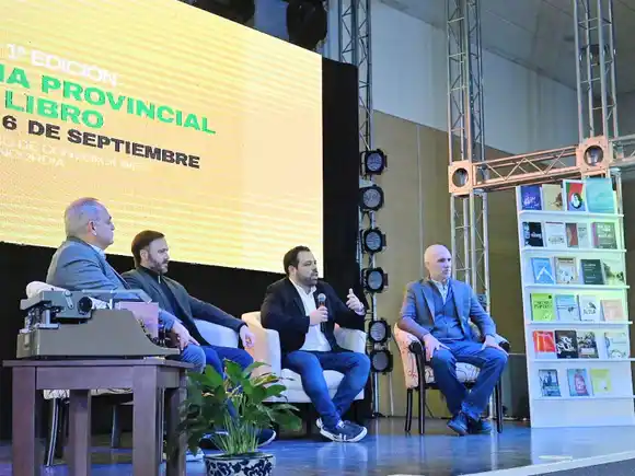 Quedó oficialmente inaugurada la primera Feria Provincial del Libro