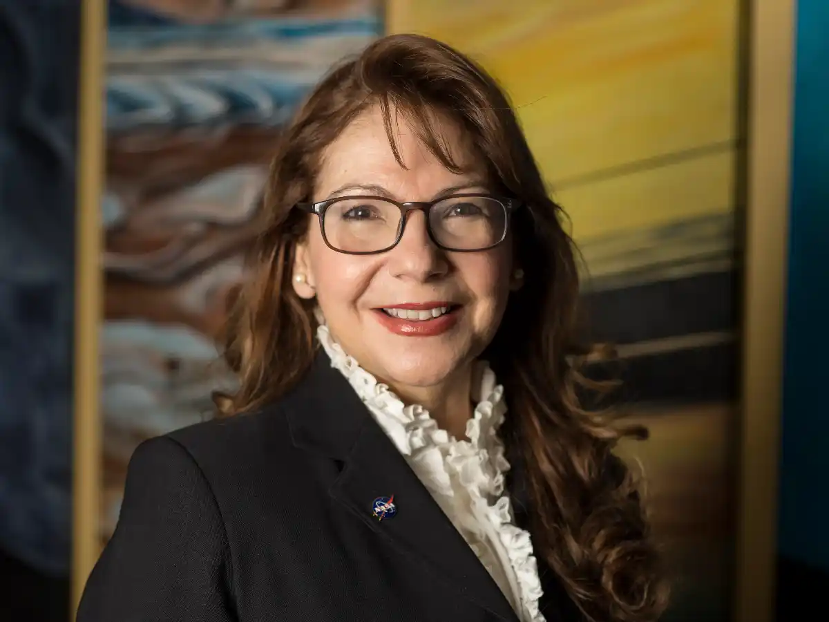 "Trabajamos para que la próxima huella en la Luna sea de una mujer", afirmó una directora de la Nasa