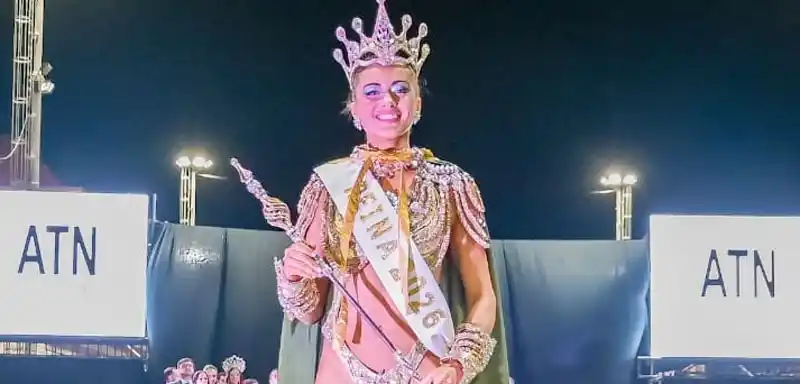 Mary Ann Morrison es la nueva Reina del Carnaval del País 2026