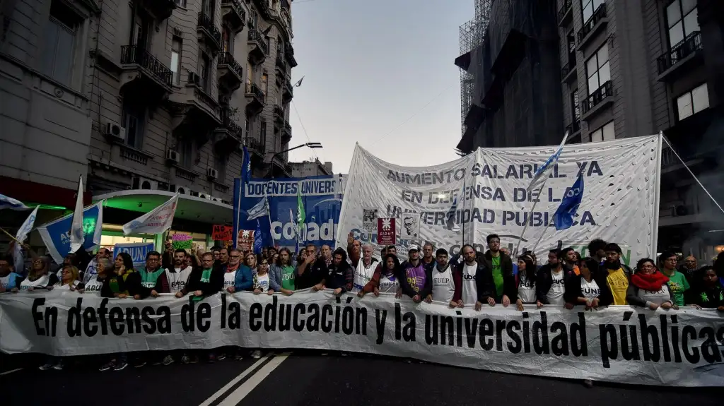 A una semana de la Macha del 23A, el CIN fue recibido por el Gobierno.
