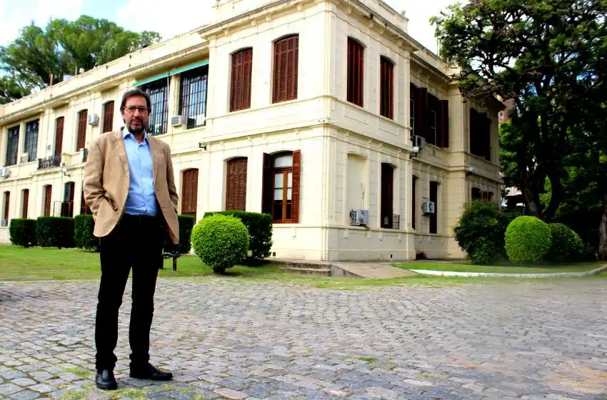 Ángel Pini Elías competirá por una banca en el senado provincial