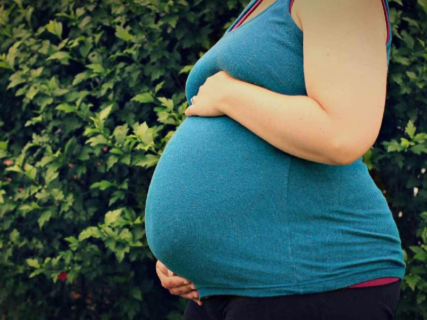 Tierra del Fuego: proponen salario y viviendas a mujeres que no aborten