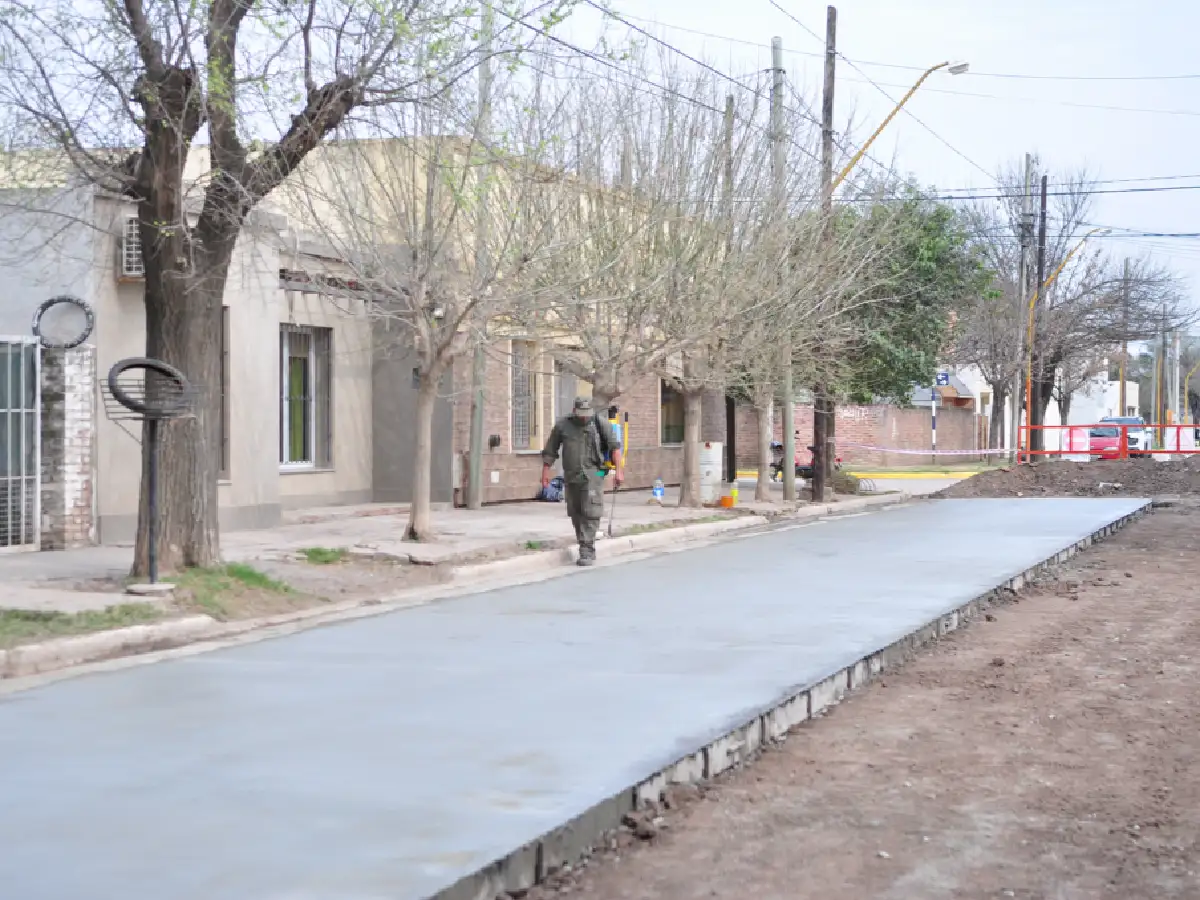 Comenzó la pavimentación en barrio 9 de Septiembre 