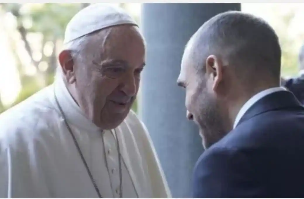 Guzmán se reunió 45 minutos con el papa Francisco en el Vaticano