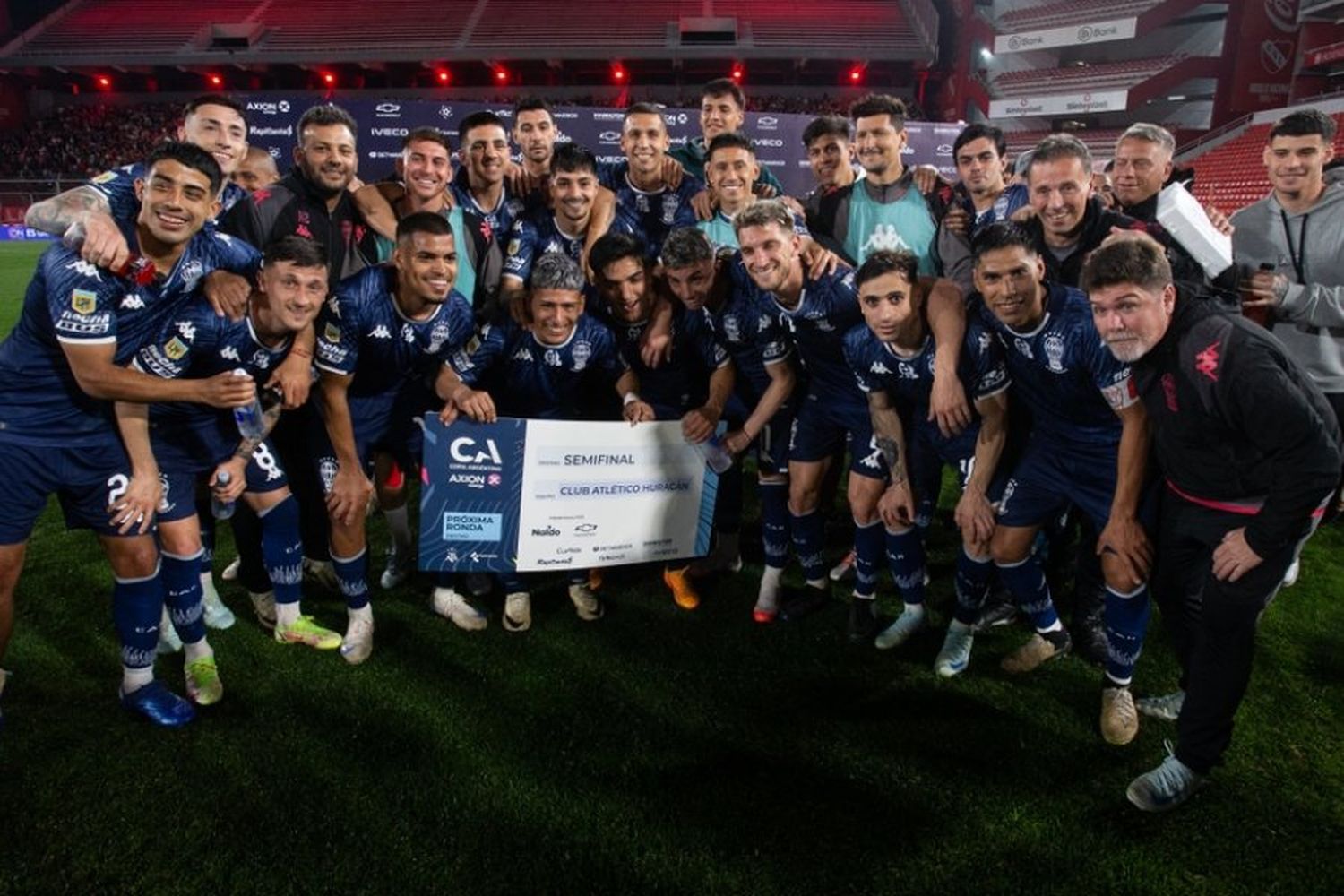 Huracán es el segundo semifinalista de la Copa Argentina