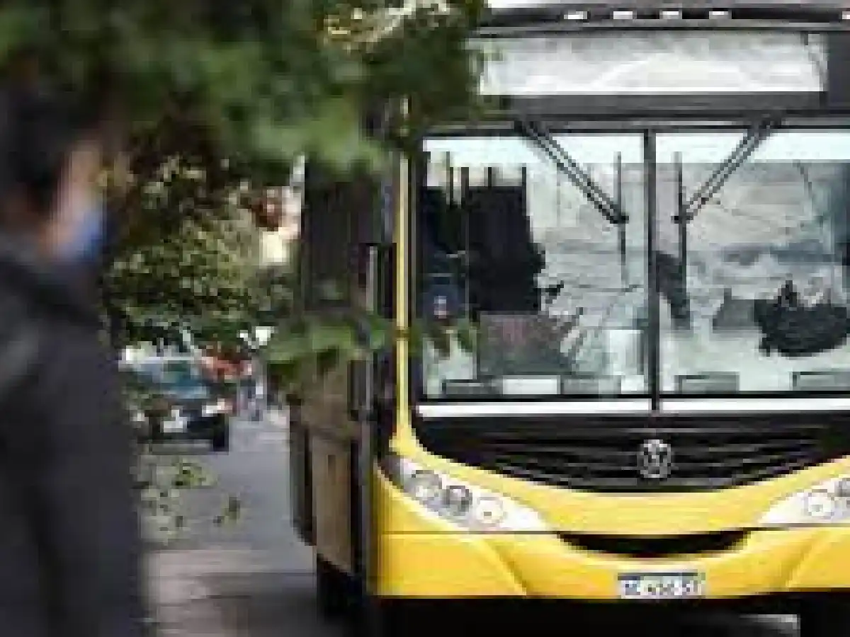 UTA: audiencia clave en Trabajo para evitar el paro de este martes