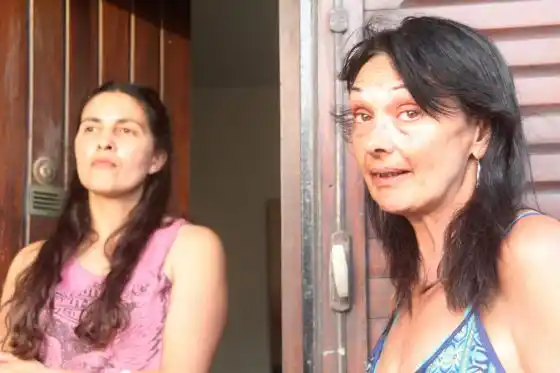 Golpean y les roban prendas de vestir a dos jóvenes en Quequén