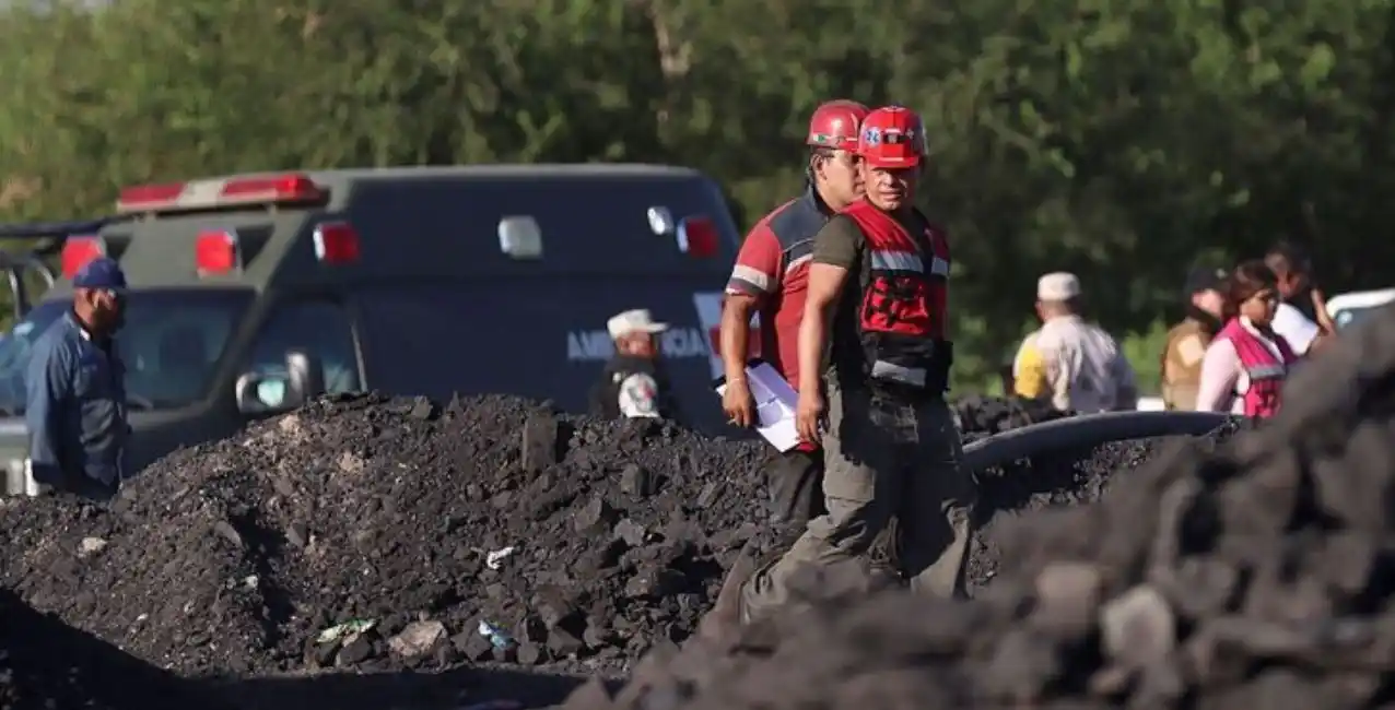 México: continúa el rescate de mineros atrapados tras el derrumbe de una explotación de carbón