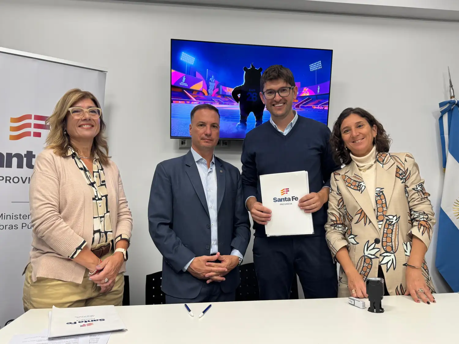 Lucic junto a Enrico, Di Gregorio y Olivieri.
