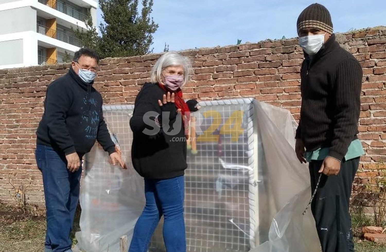 Intercambio de semillas, plantines y saberes en “Manos a la Tierra”