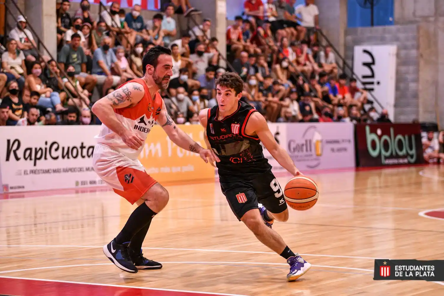 Andrizzi frente a García Barucco, en el duelo de la primera ronda.