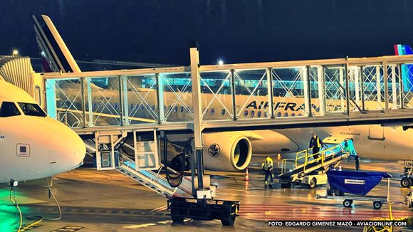 Huelga de controladores aéreos franceses provoca miles de vuelos cancelados en Europa