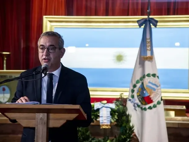 Javkin encabezó el acto por el aniversario 174°de la Declaración de Rosario como Ciudad