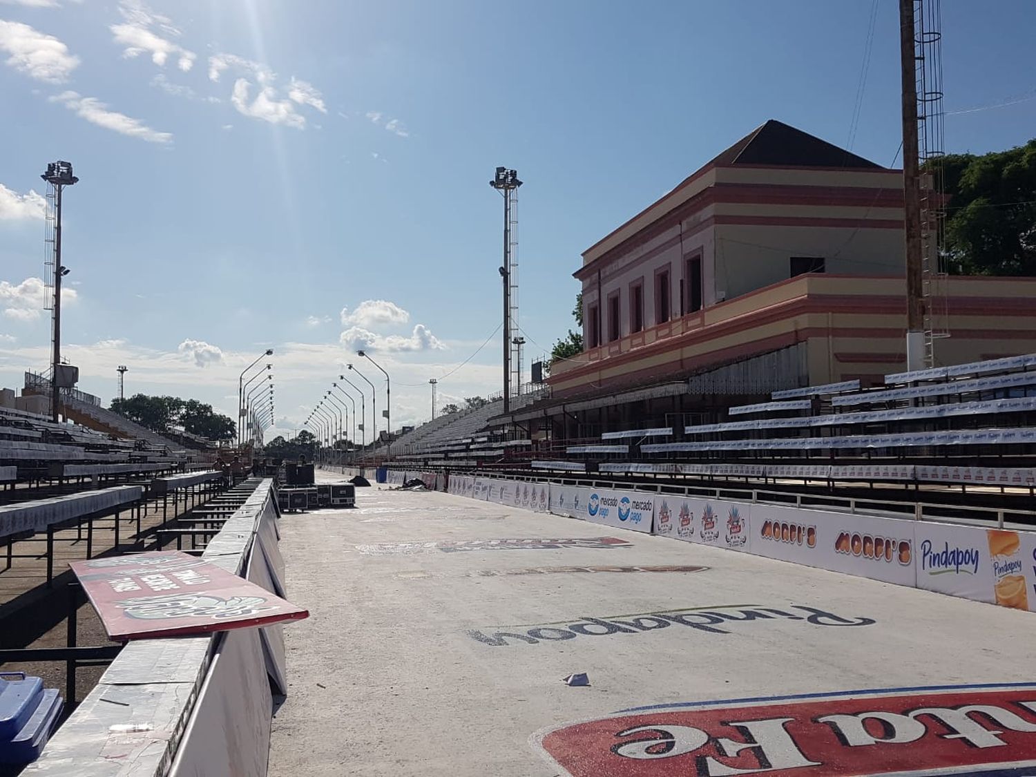 Carnaval 2022: mientras esperan el aval sanitario, los cinco clubes definen temas de la organización