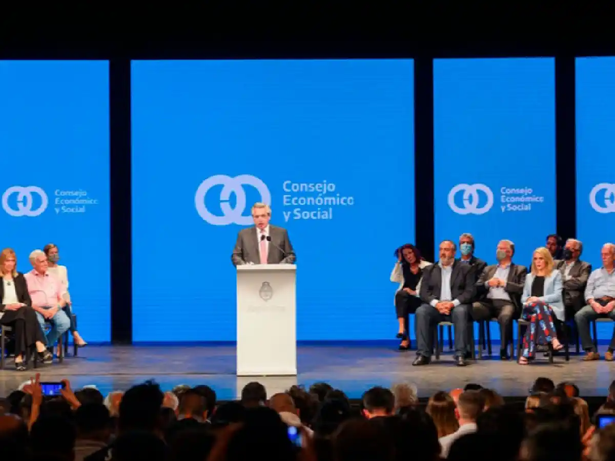 Fernández pidió "discutir sobre el mejor diseño de la Corte Suprema"