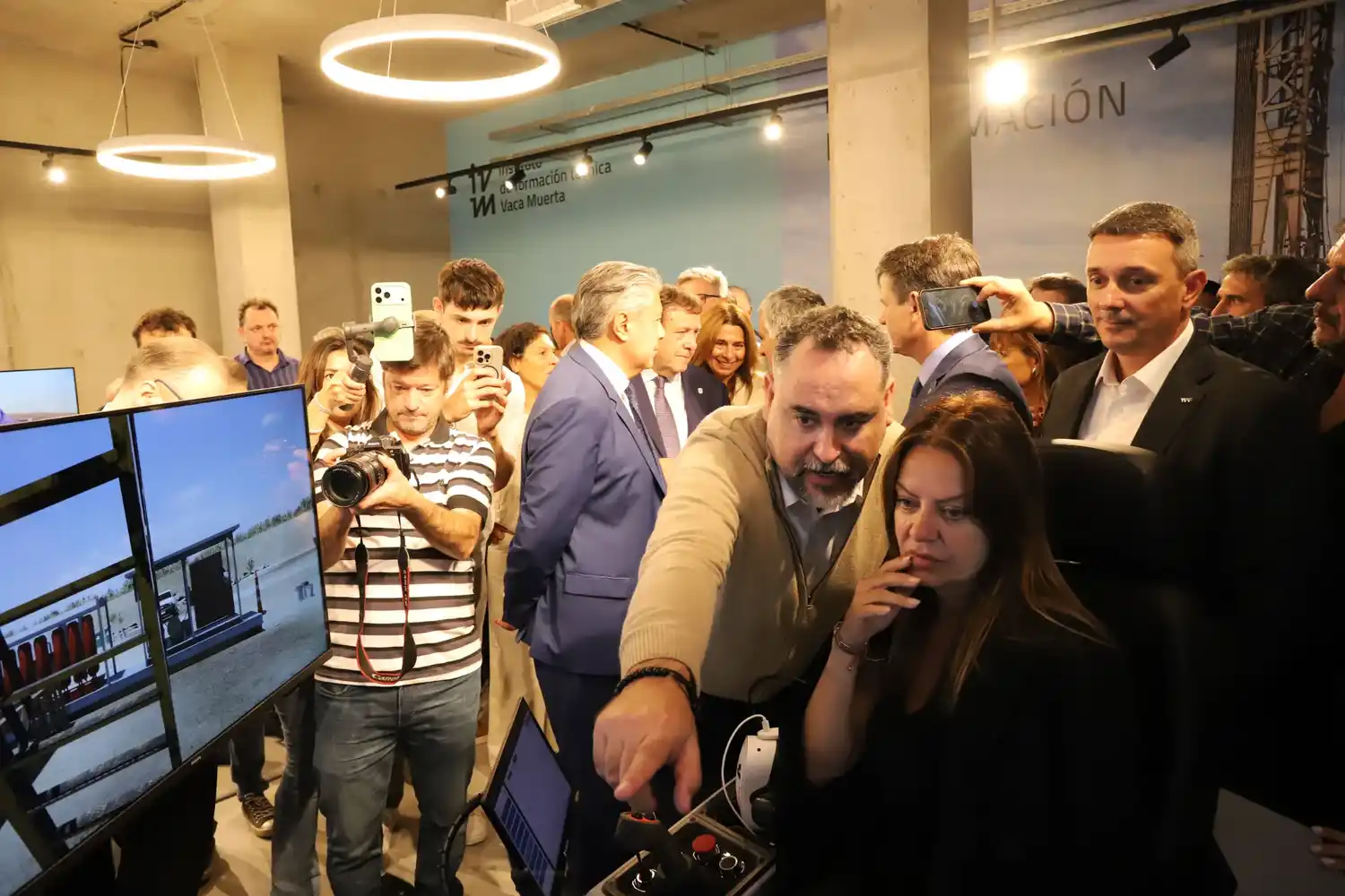 medialab vaca muerta 09-04-26 - 4